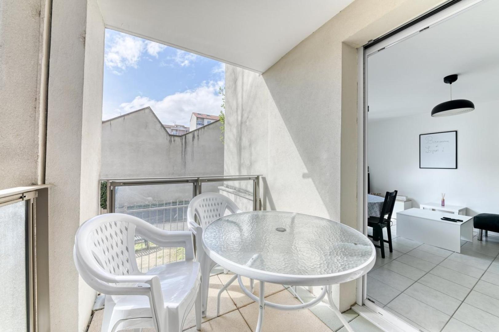 Appartement Residence Quartier Vilette Paul Bert Box Garage Лион Экстерьер фото