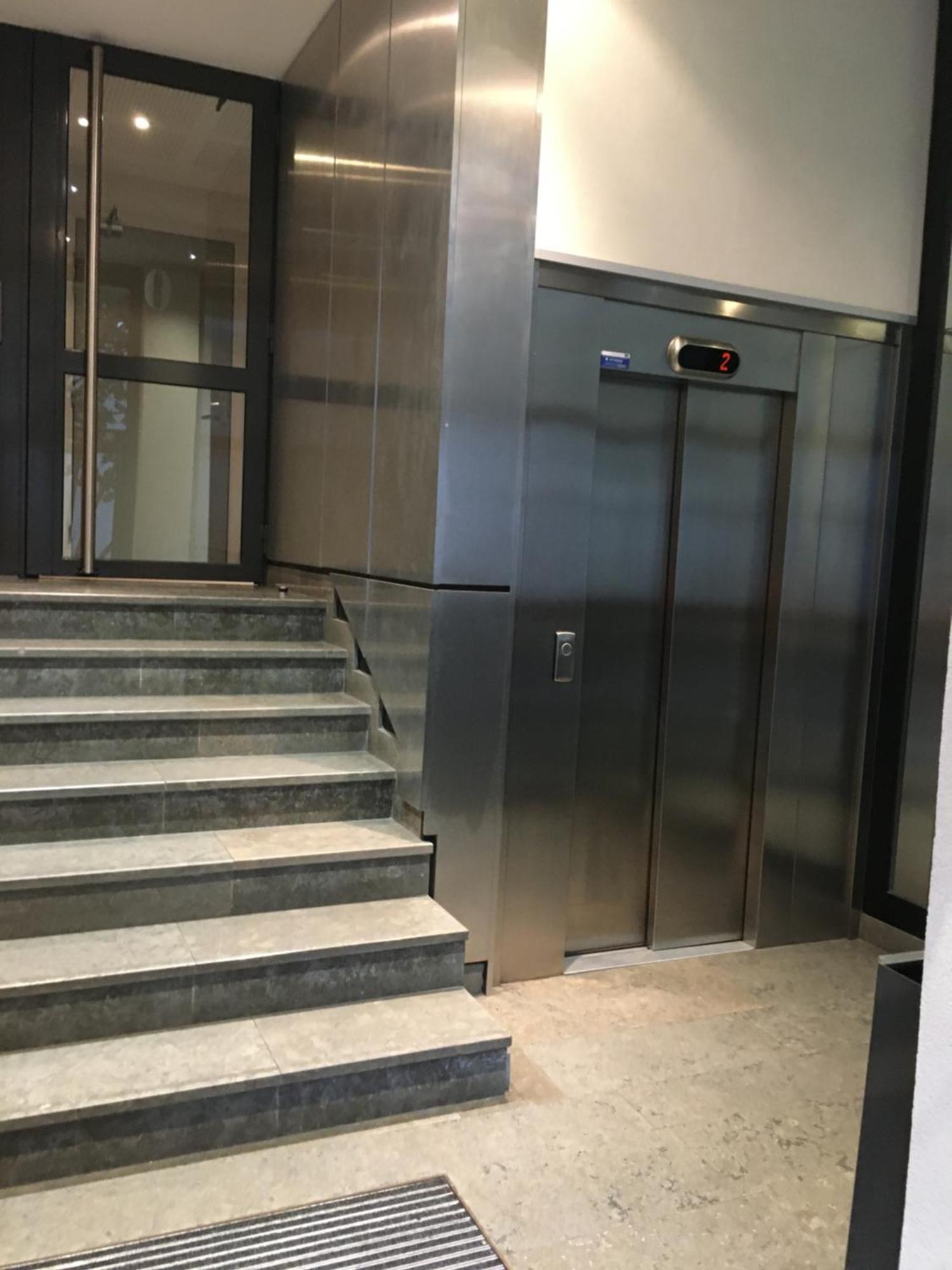 Appartement Residence Quartier Vilette Paul Bert Box Garage Лион Экстерьер фото