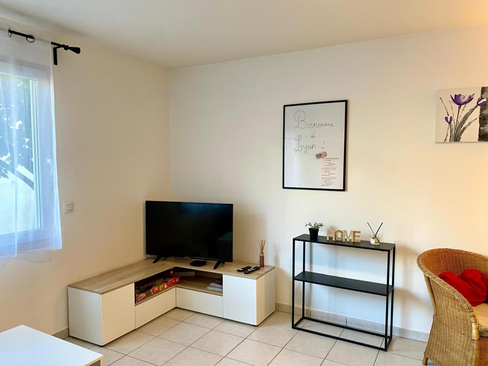 Appartement Residence Quartier Vilette Paul Bert Box Garage Лион Экстерьер фото
